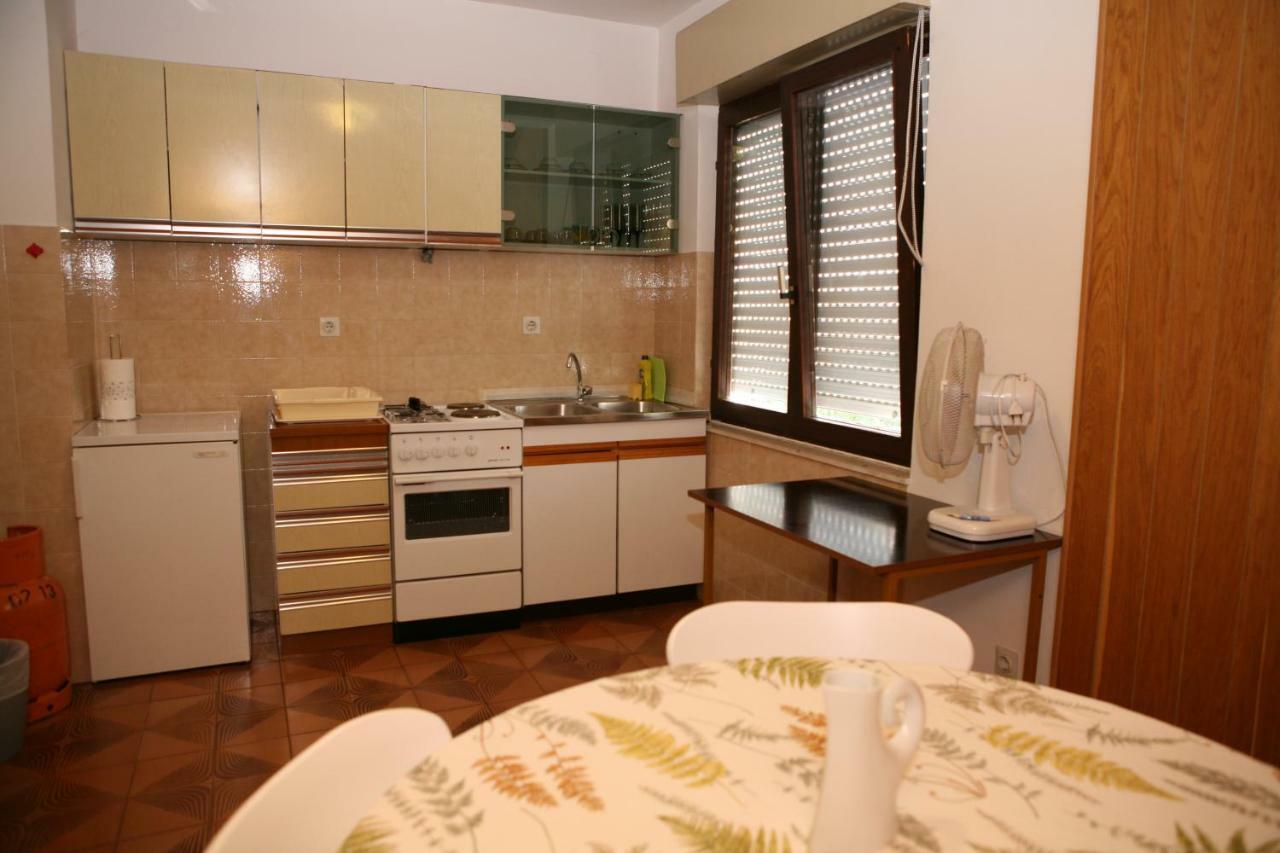 Rooms And Apartments Kurtovic Seget Donji Exterior photo